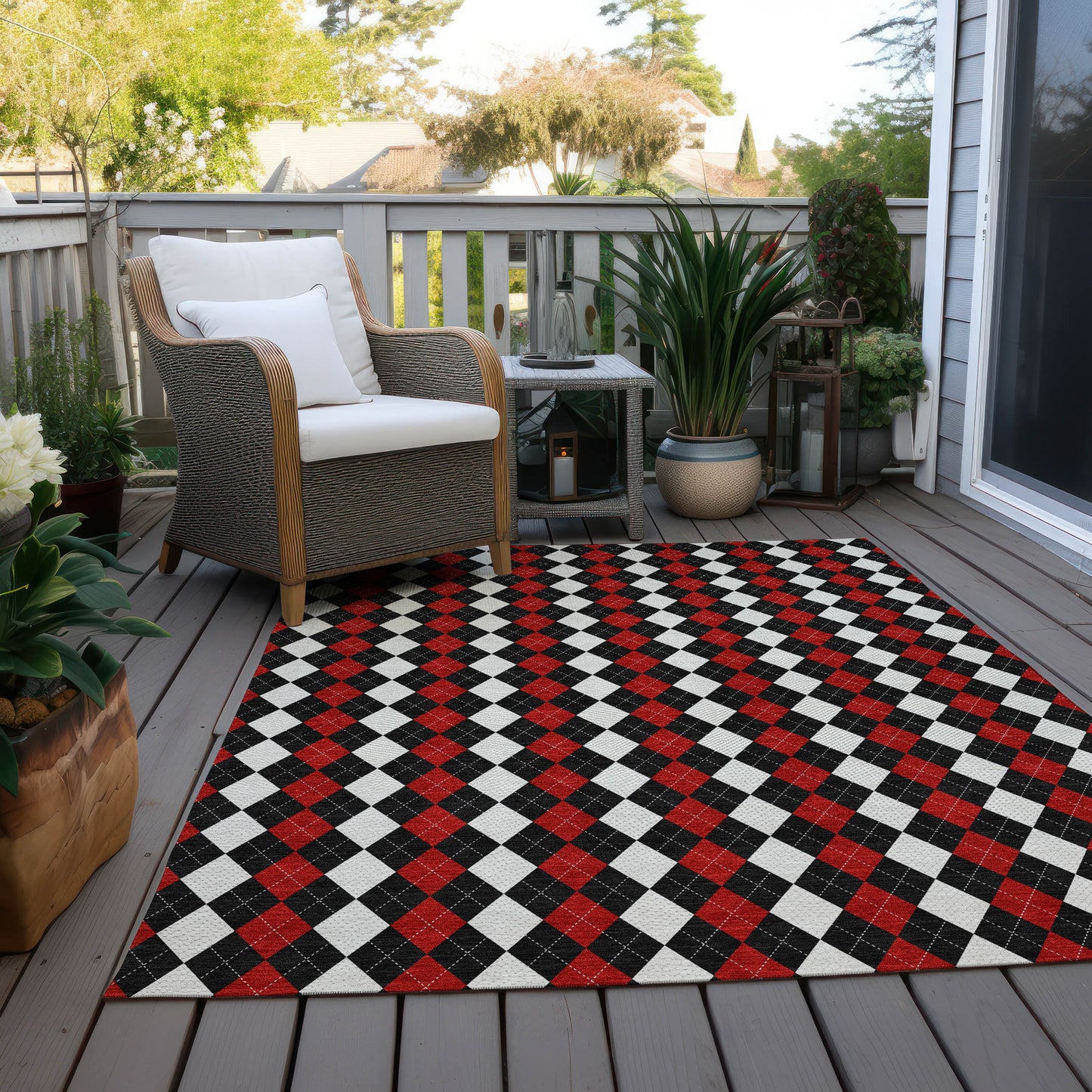 10' X 14' Black Red And White Argyle Washable Indoor Outdoor Area Rug-7